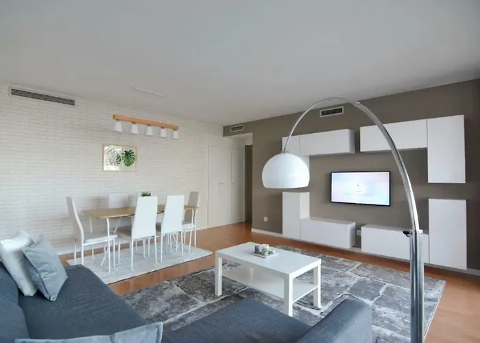 Lodging Forum 25 - Barcelona Forum סנט אדריה דה בסוס
